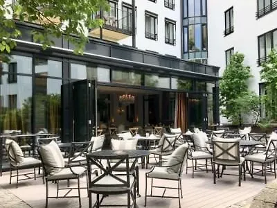Hotel Muenchen Palace