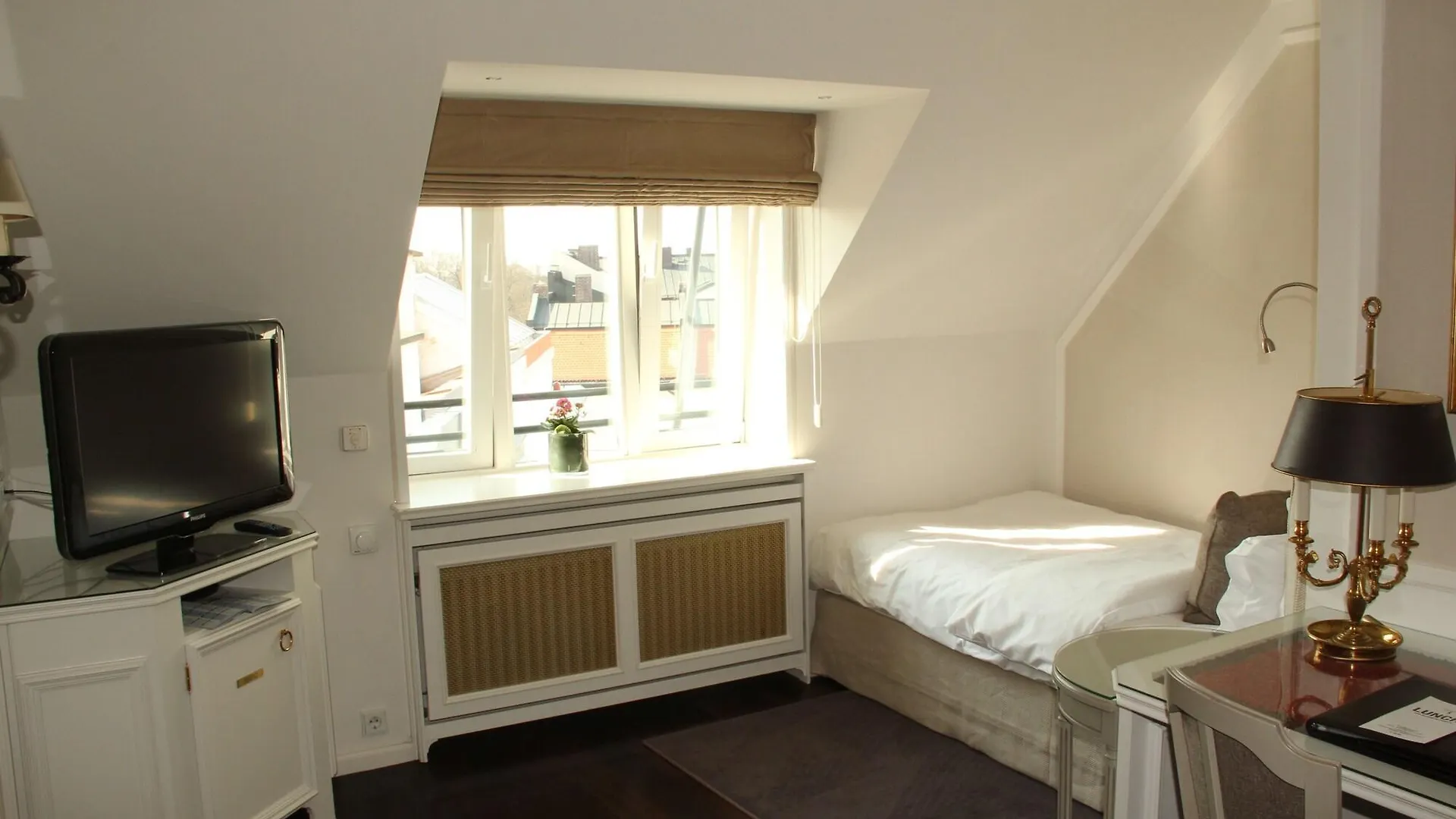*****  Hotel Muenchen Palace Germany